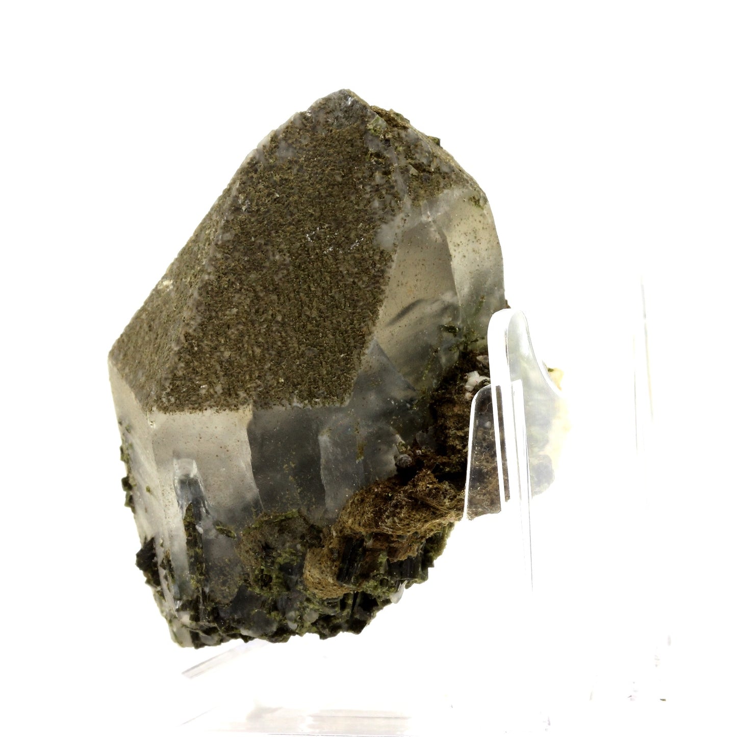 Quartz + Epidote. 850.9 carats. Massif de la Lauzière, France