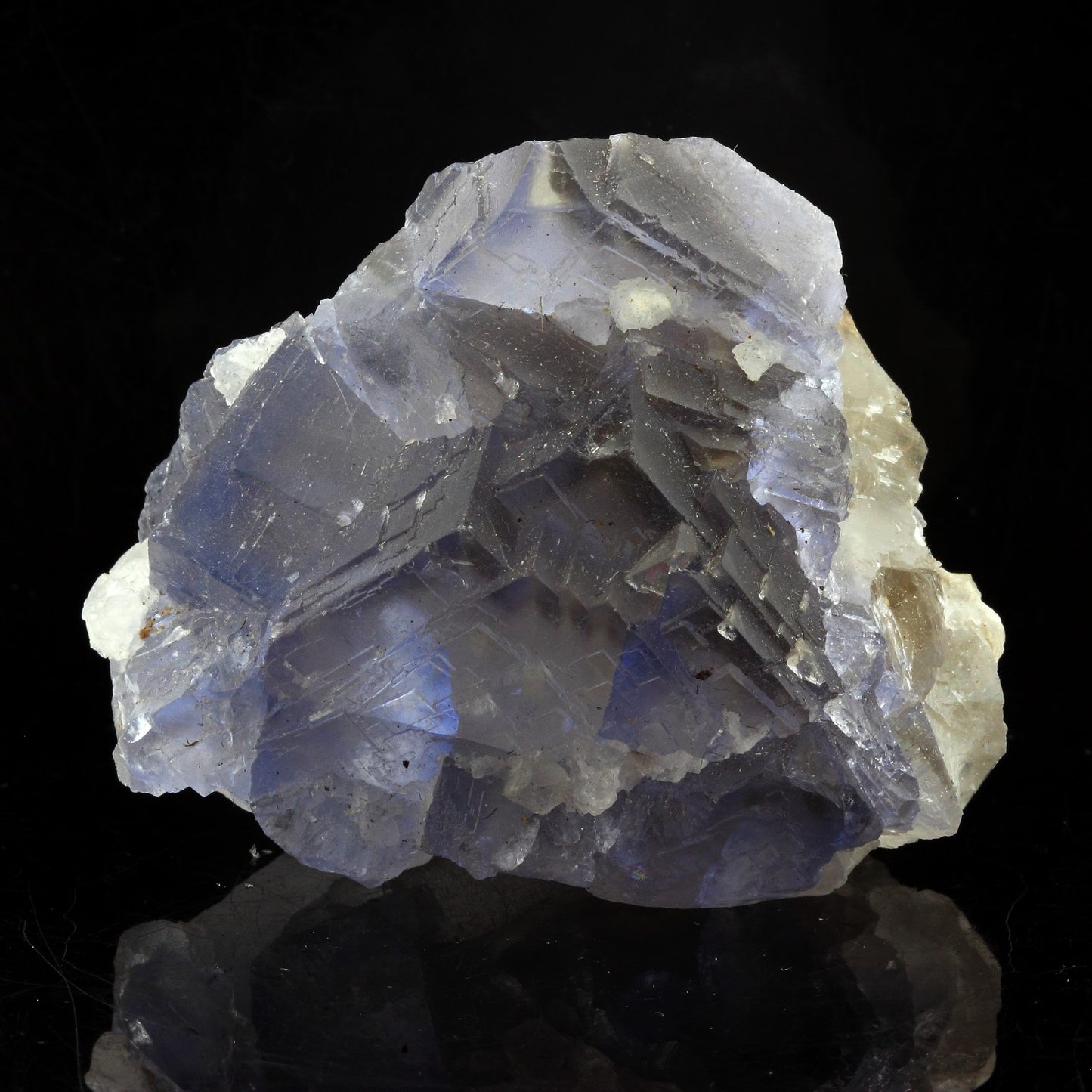 Fluorite. 441.8 carats. Pakistan