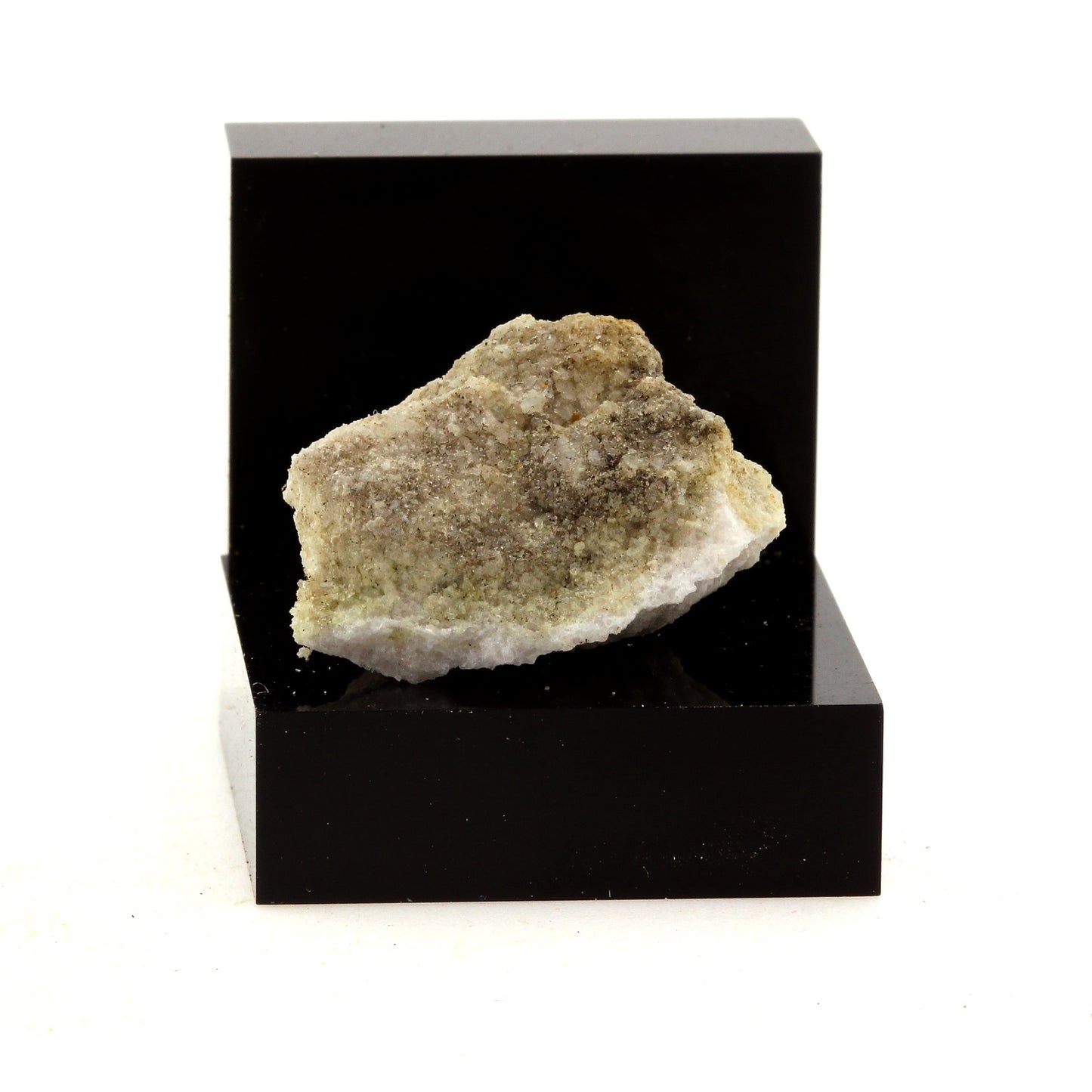 Aragonite. 37.67 carats. Gouverneur, New York, USA