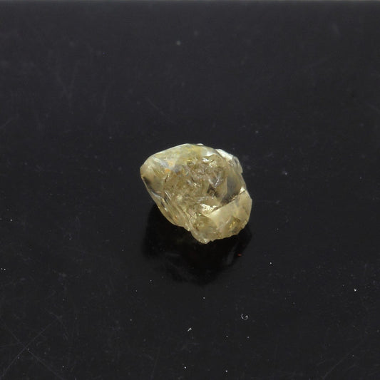 Diamant brut. 0.305 carats. Vaal river Mining District, Afrique du Sud