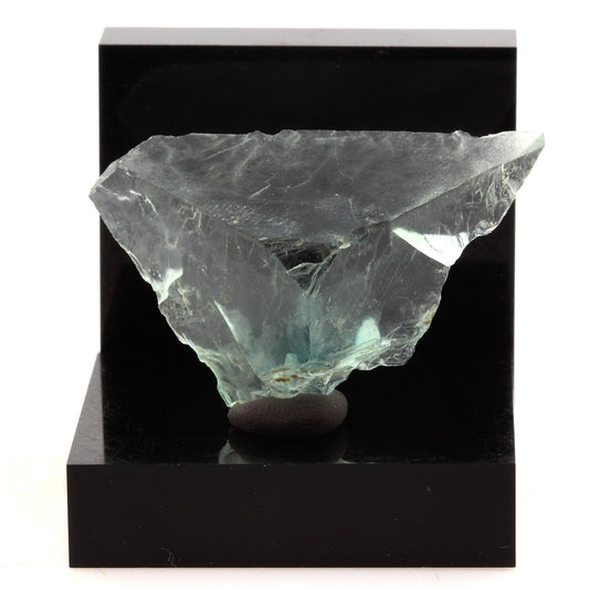Fluorite verte. 89.8 carats. Massif des Aravis, Haute-Savoie, France