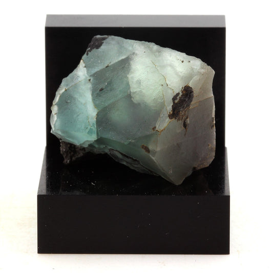 Fluorite verte. 92.1 carats. Massif des Aravis, Haute-Savoie, France