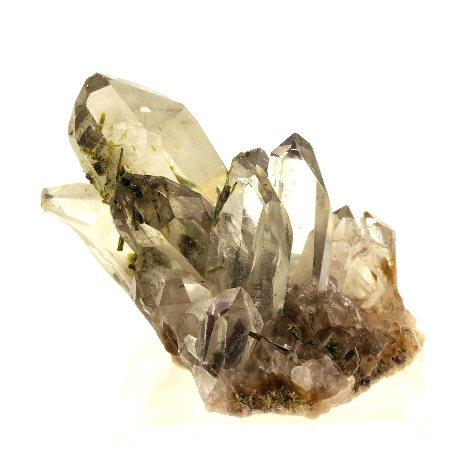 Quartz + Epidote. 834.0 carats. Caetité, Bahia, Brésil