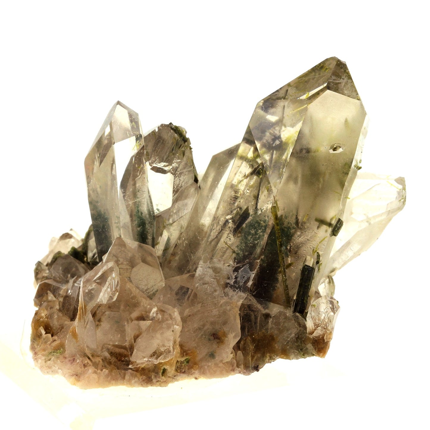 Quartz + Epidote. 834.0 carats. Caetité, Bahia, Brésil