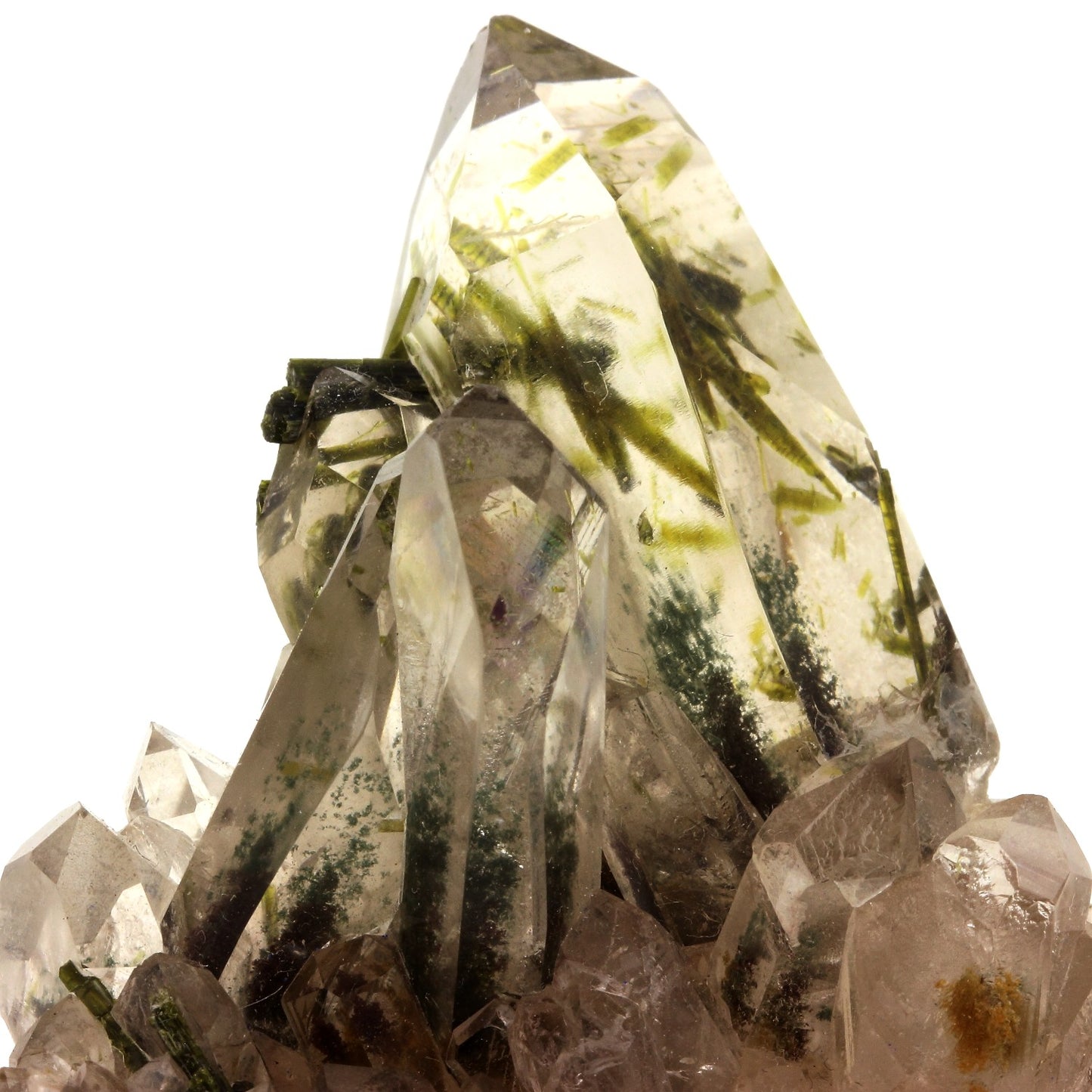 Quartz + Epidote. 834.0 carats. Caetité, Bahia, Brésil