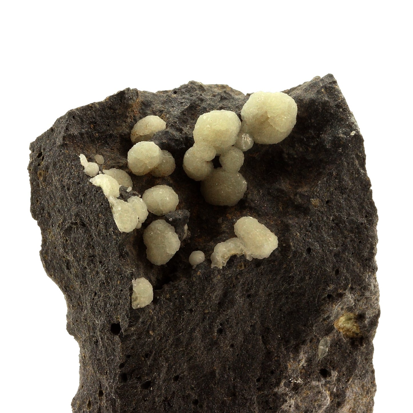 Calcite. 502.1 carats. Carrière de basalte, Agde, Hérault, France