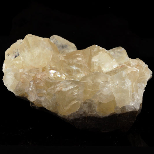 Calcite. 650.7 carats. Bagard, Gard, Occitanie, France