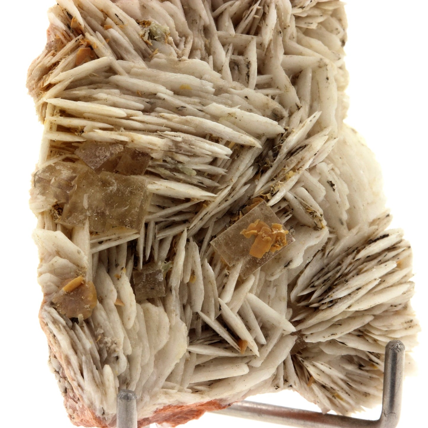 Wulfenite + Baryte + Fluorite. 190.9 carats. Lantignié, France