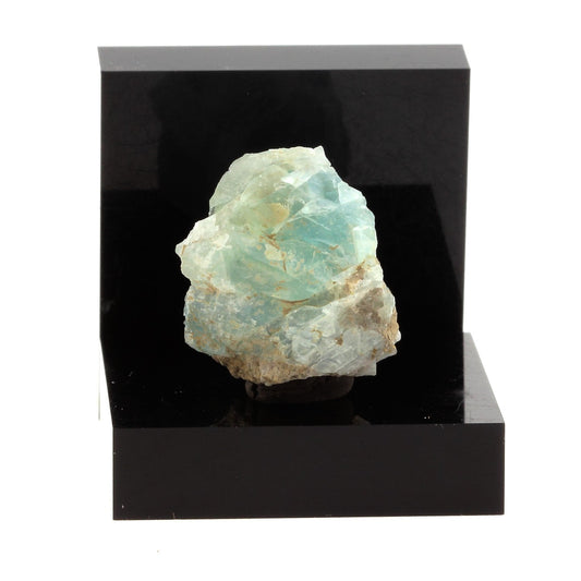 Fluorite verte. 61.8 carats. Massif des Aravis, Haute-Savoie, France