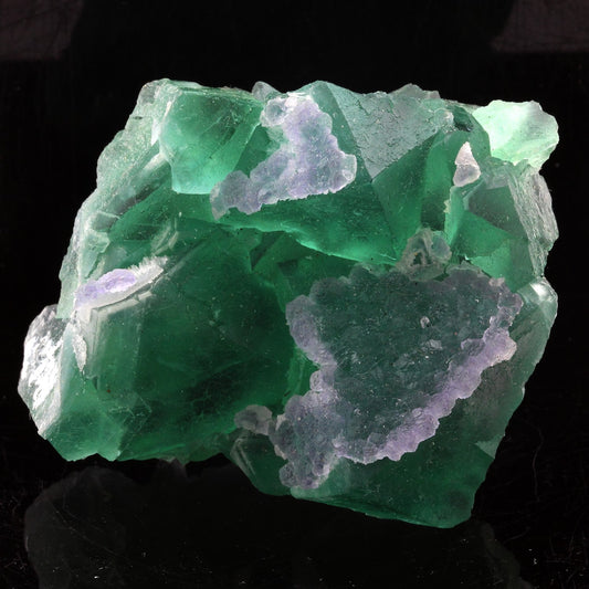 Fluorite. 657.2 carats. Chine