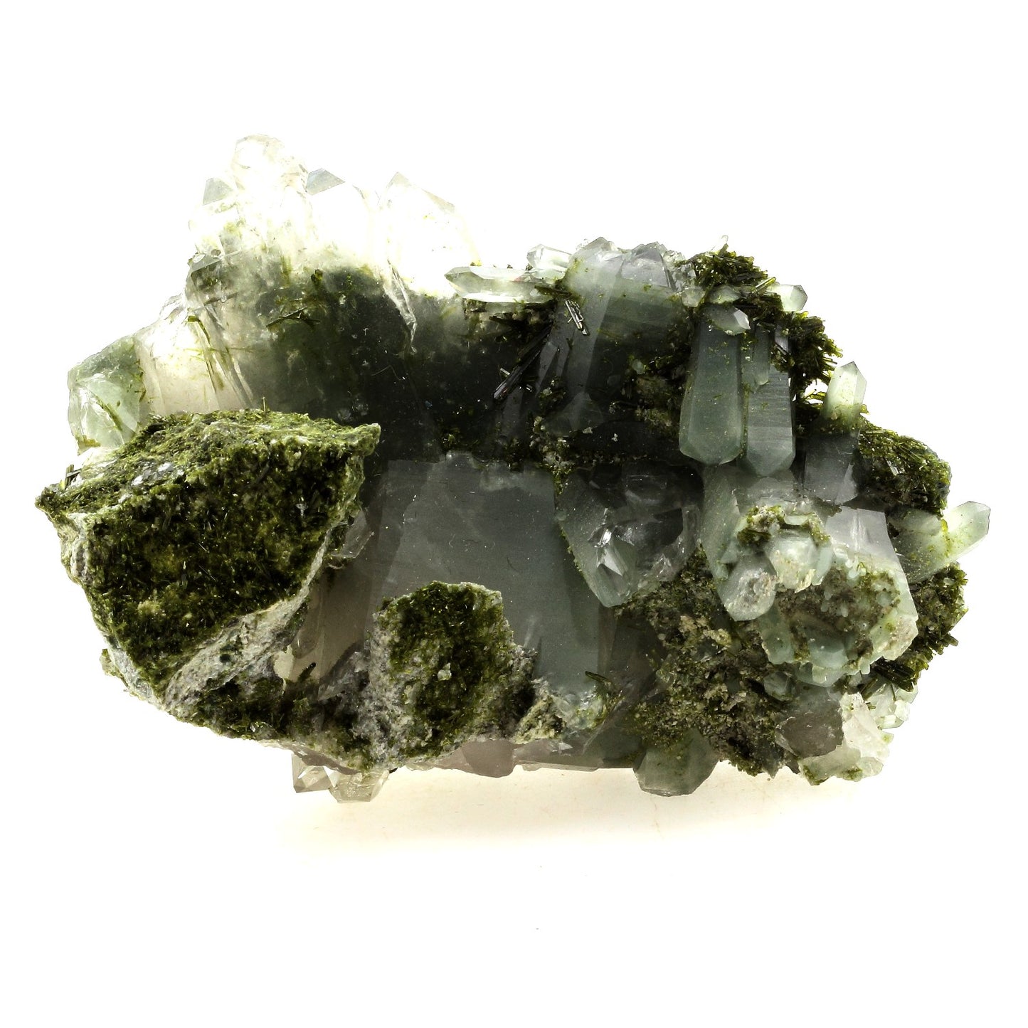 Epidote + Epidote. 1505.0 carats. Cornillon, Bourg d'Oisans, France