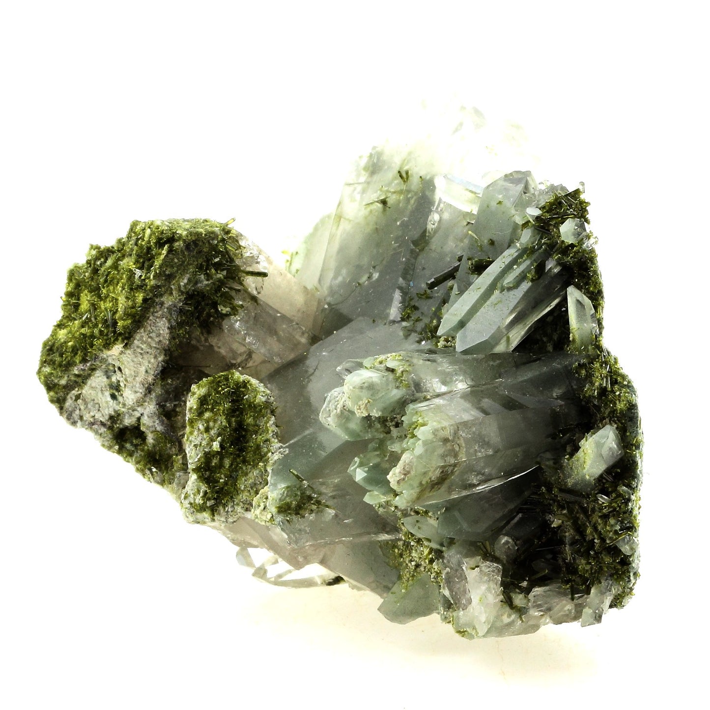 Epidote + Epidote. 1505.0 carats. Cornillon, Bourg d'Oisans, France