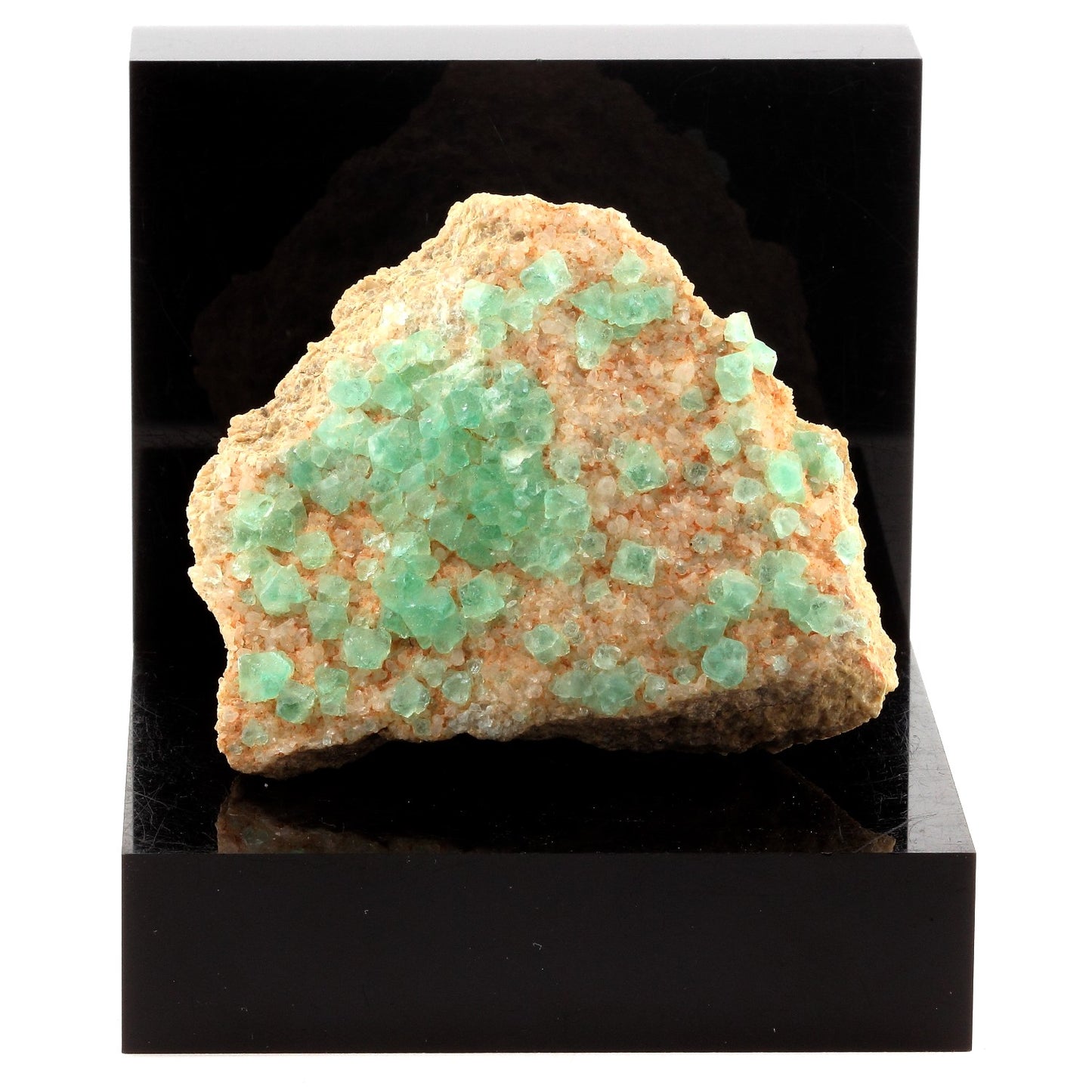 Fluorite. 680.0 carats. El Papiol, Barcelona, Espagne