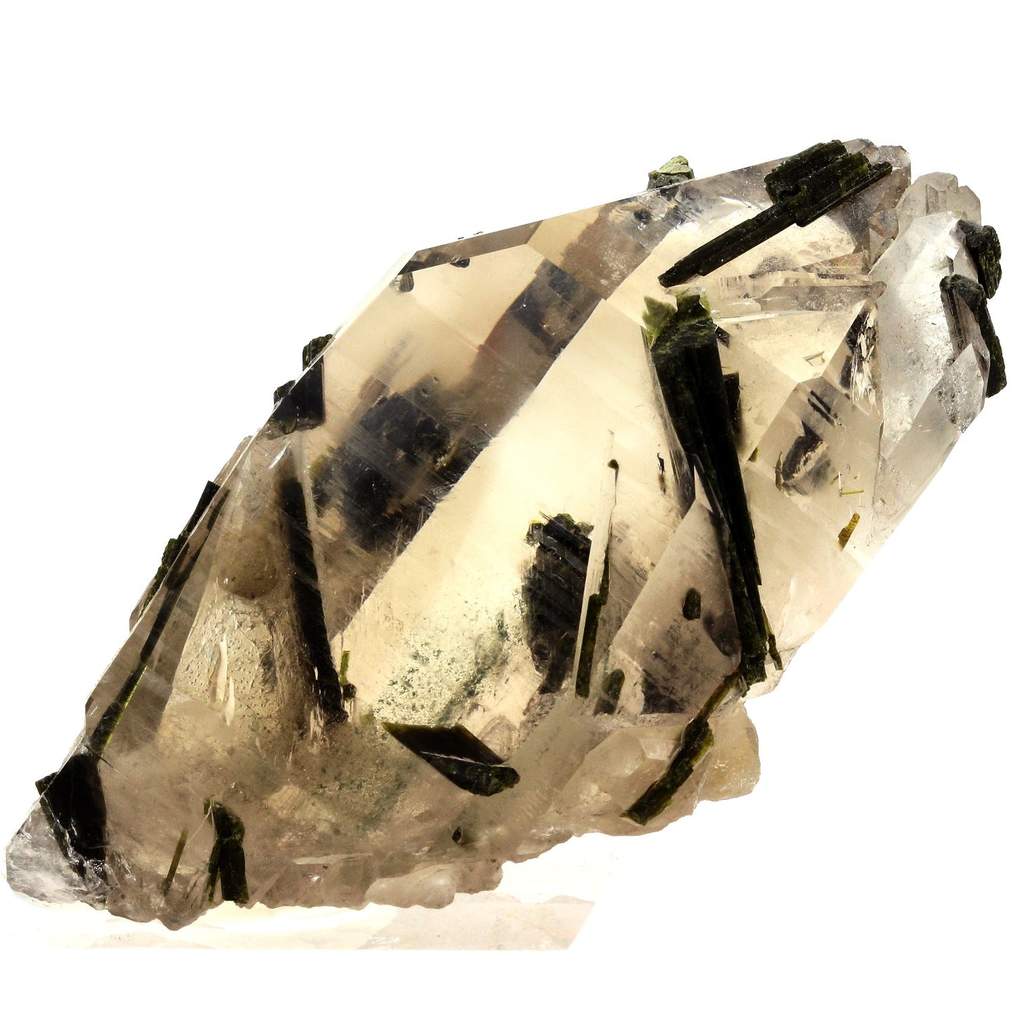 Quartz + Epidote. 1564.5 carats. Caetité, Bahia, Brésil