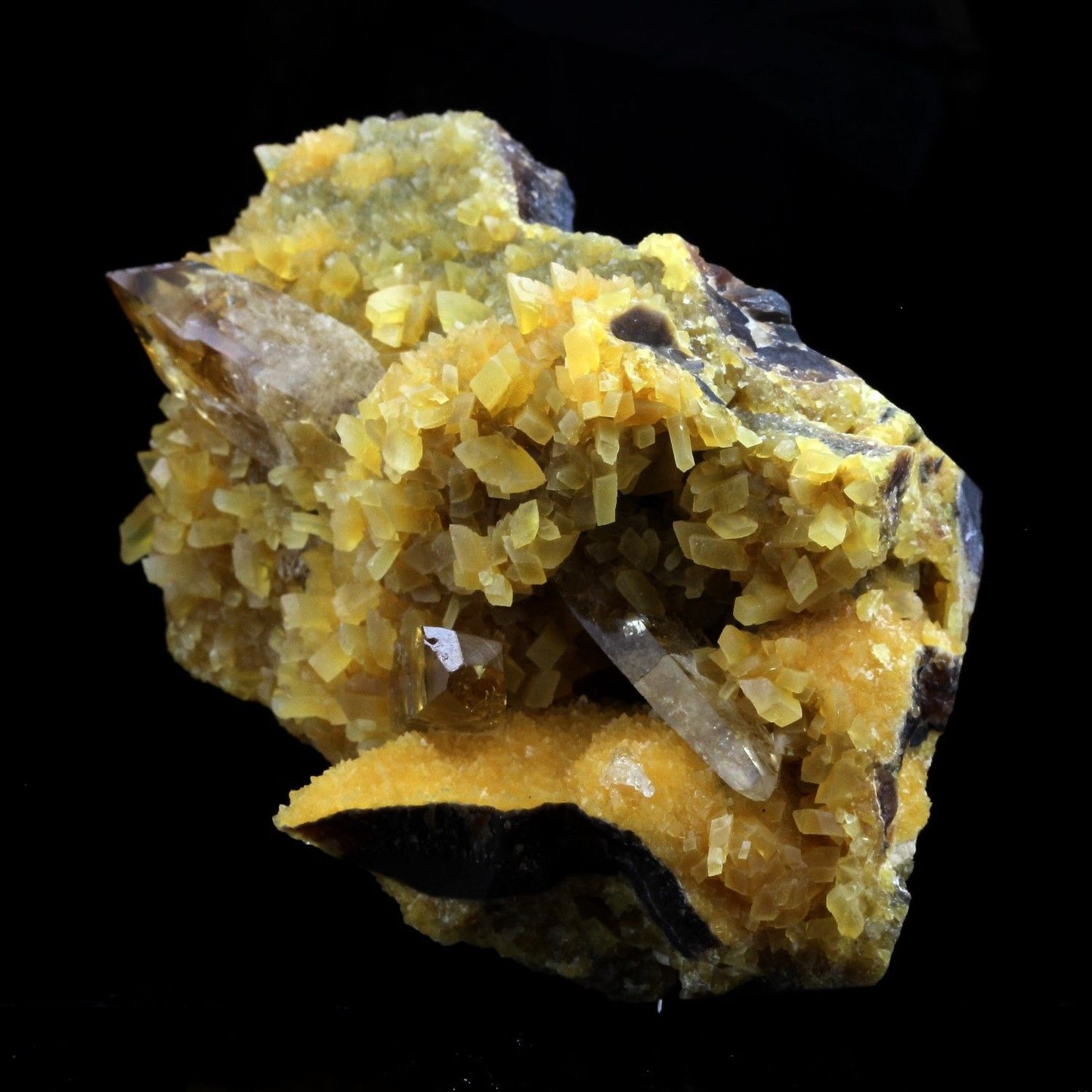 Calcite + Baryte. 1928.0 carats. Elk Creek locality, South Dakota, USA