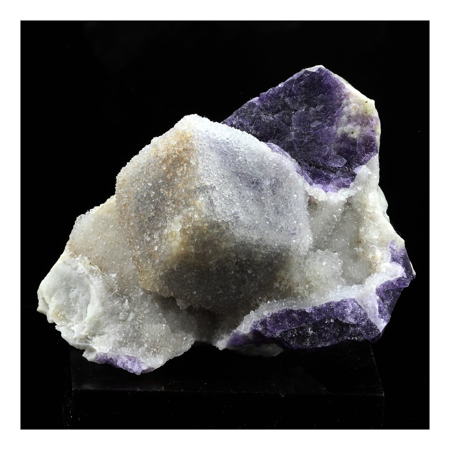 Quartz, Fluorite. 441.0 carats. Pont des Bouyges, Corrèze, France