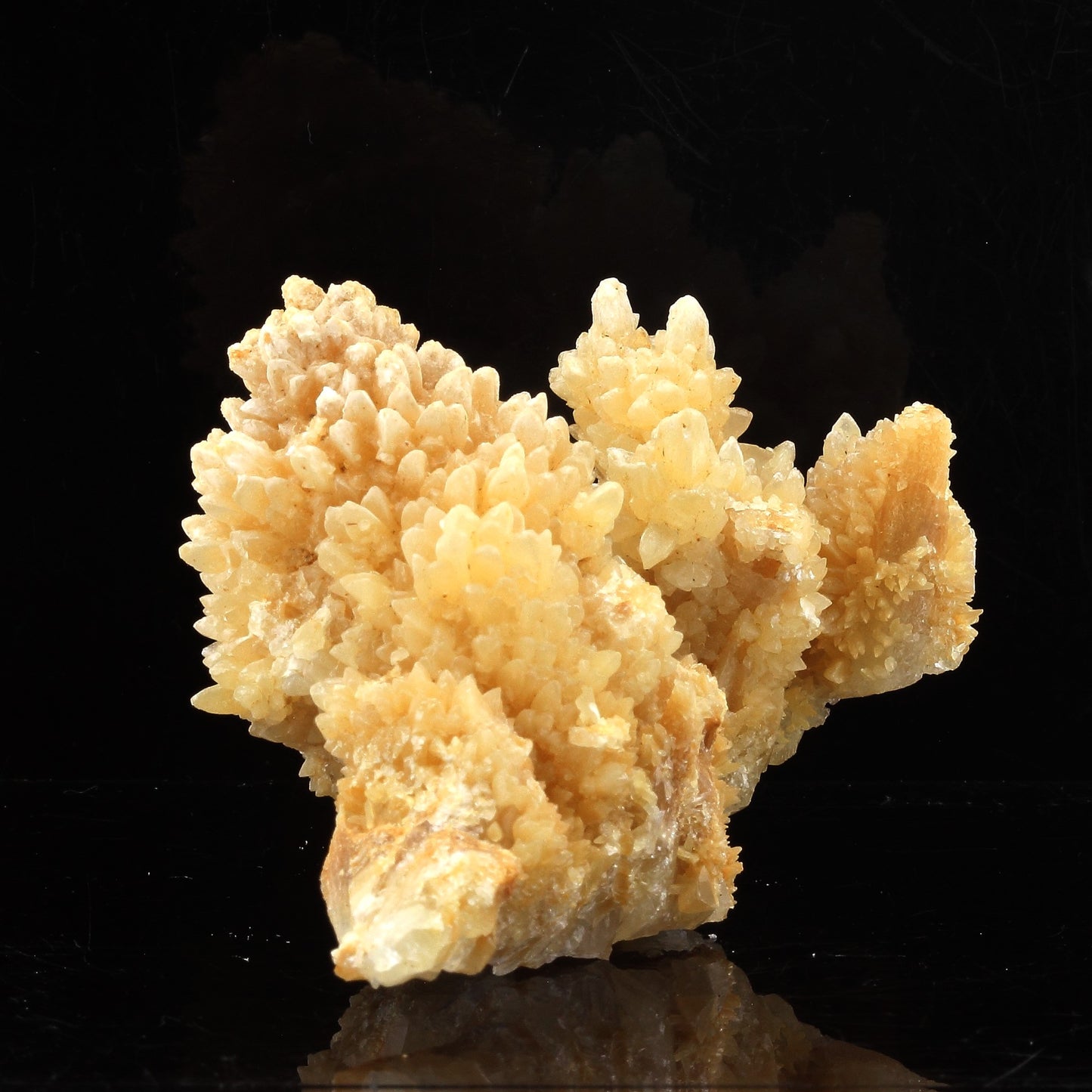 Calcite. 417.0 carats. Barjac, Lozère, France