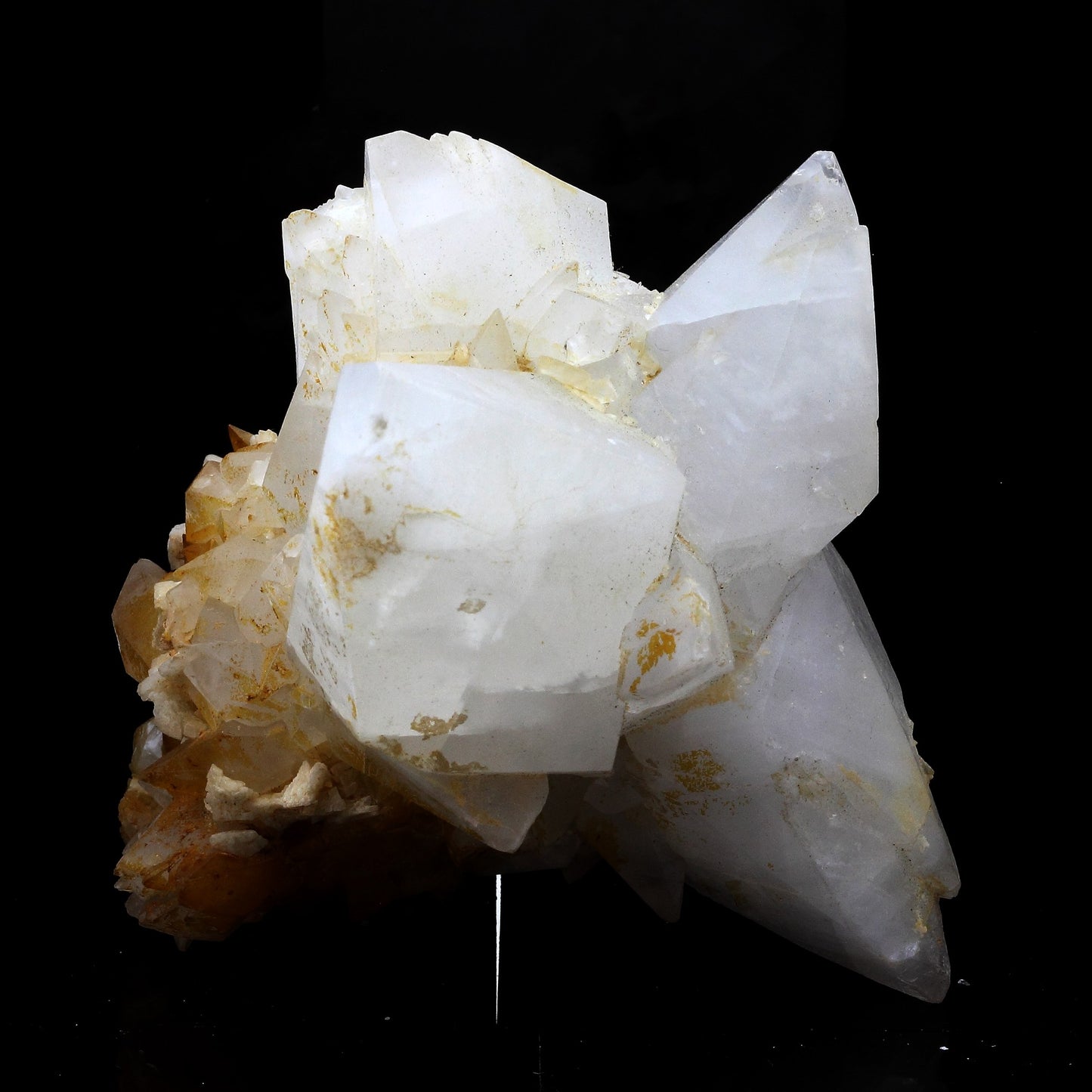 Quartz + Dolomite + Calcite. 1493.0 carats. Montvernier, Savoie, France