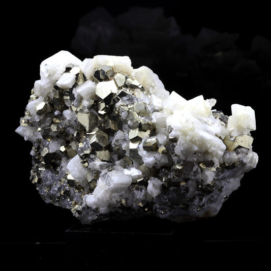 Dolomite + Pyrite. 703.0 carats. Saint-Pierre-de-Mésage, Vizille, France