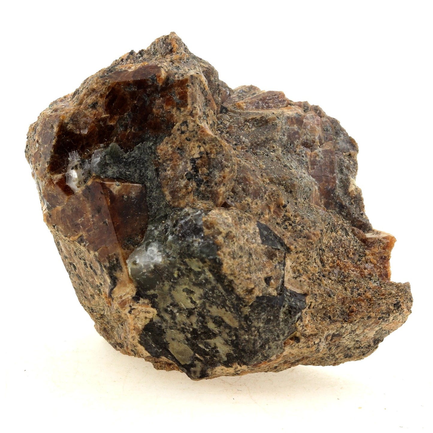 Grenat Grossulaire-Andradite. 537,0 carats. Pyrénées-Orientales, France