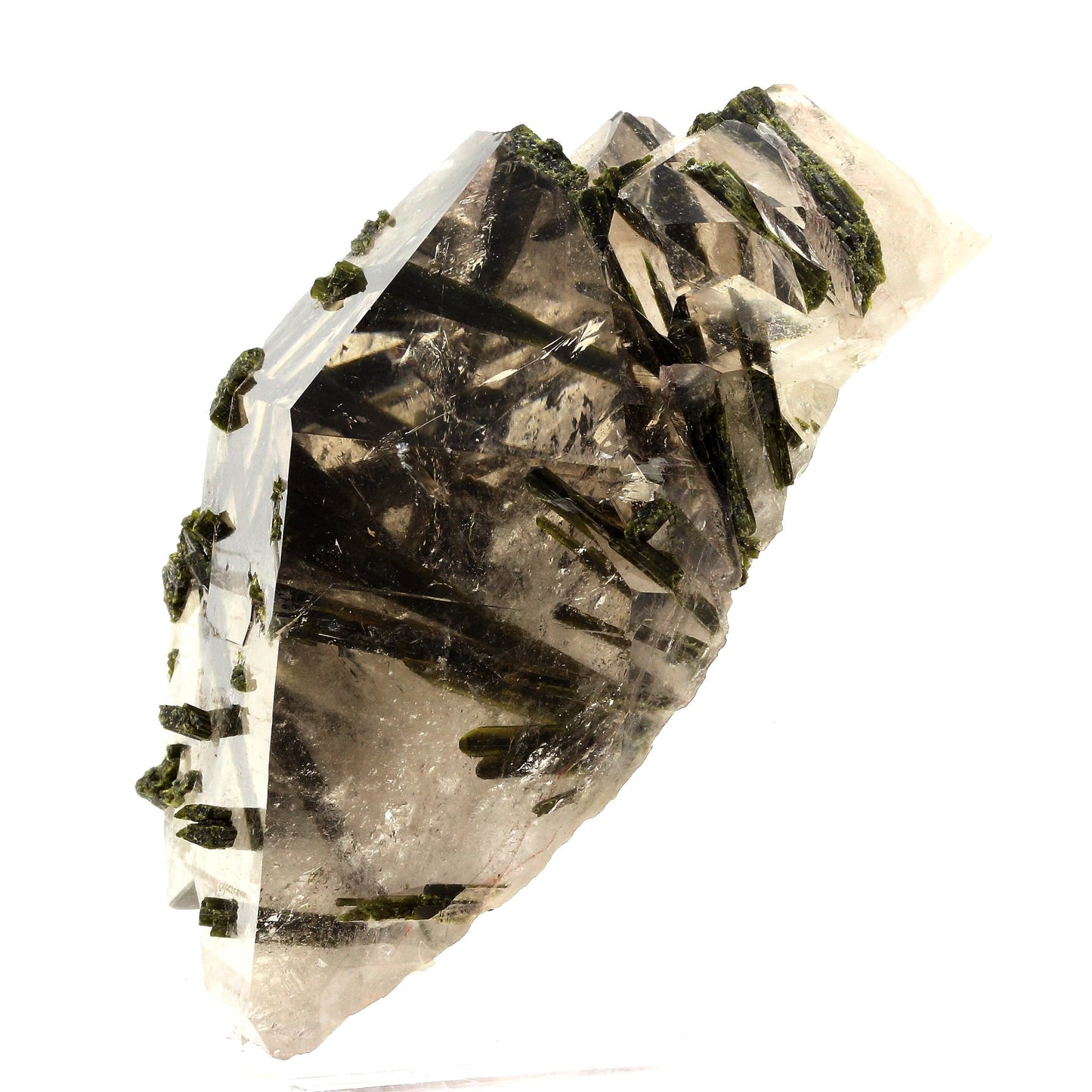 Quartz + Epidote. 1476.5 carats. Caetité, Bahia, Brésil