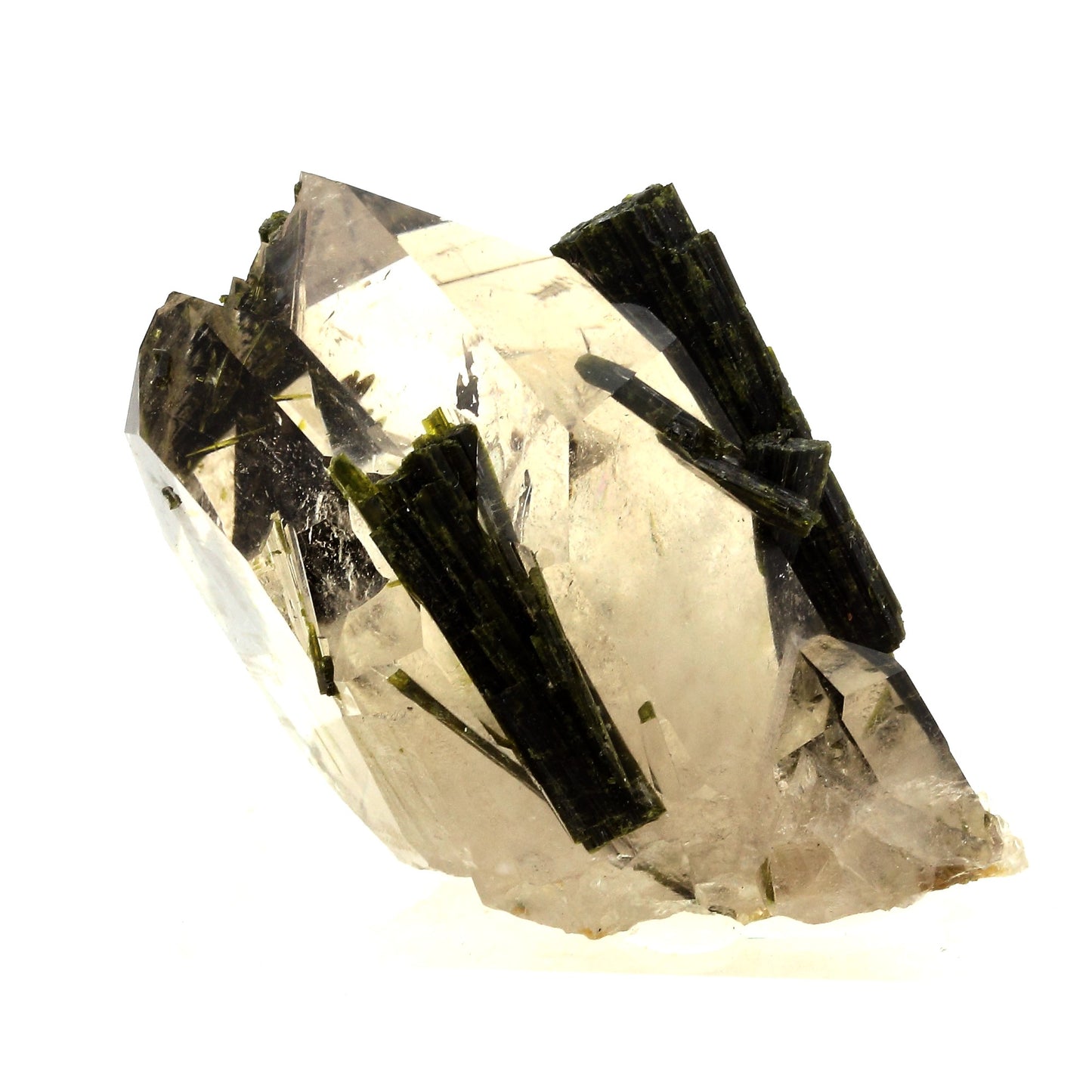 Quartz + Epidote. 1117.0 carats. Caetité, Bahia, Brésil