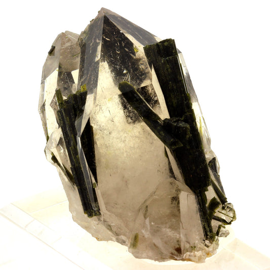 Quartz + Epidote. 1117.0 carats. Caetité, Bahia, Brésil