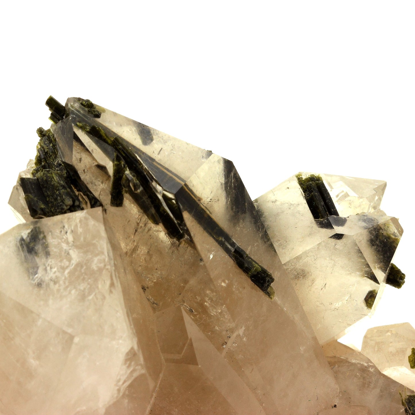 Quartz + Epidote. 2152.0 carats. Caetité, Bahia, Brésil