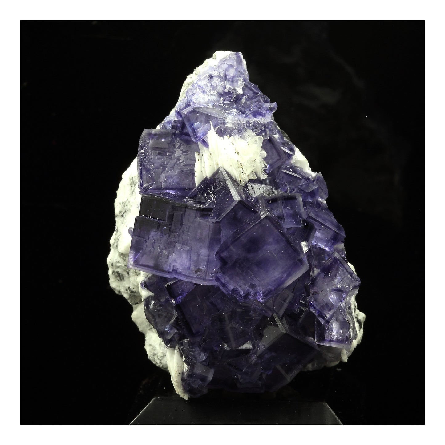 Fluorite. 214.0 carats. Yanci, Igantzi, Navarre, Espagne