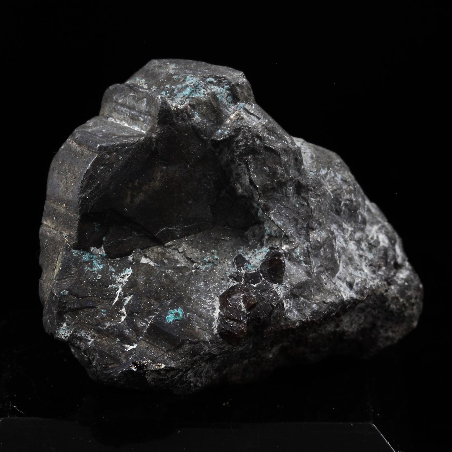 Bournonite. 318.5 carats. Les Malines, Saint-Laurent-le-Minier, Gard, France