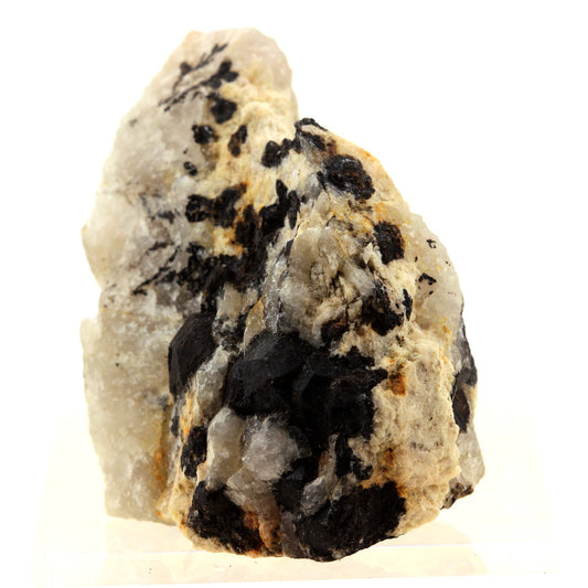 Grenat. 109.0 carats. Marcognac, Saint-Yrieix-la-Perche, France