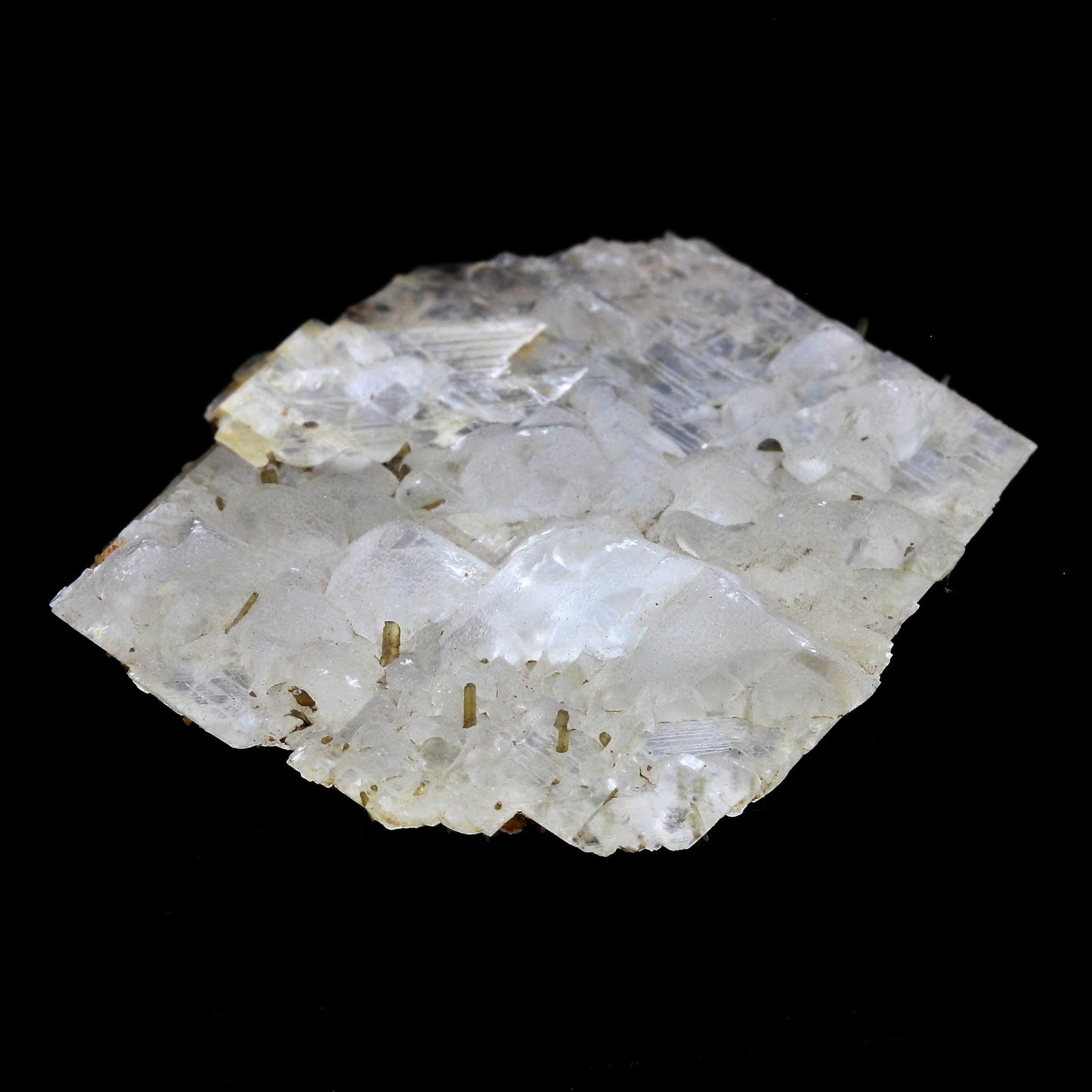 Calcite. 81.0 carats. La Combe de la Selle, Bourg d'Oisans, France