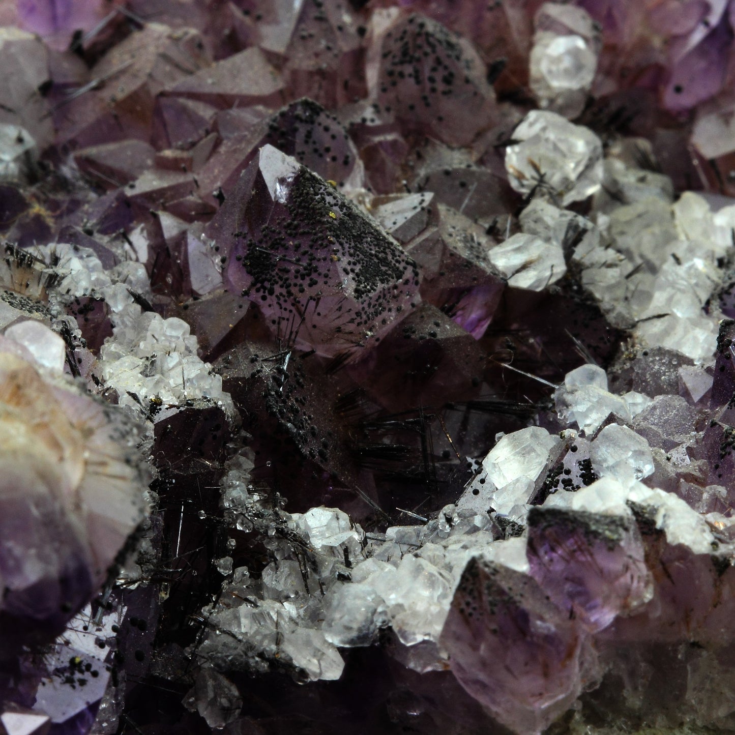 Améthyste. 1571.0 carats. Bou Azzer, Drâa-Tafilalet Region, Maroc