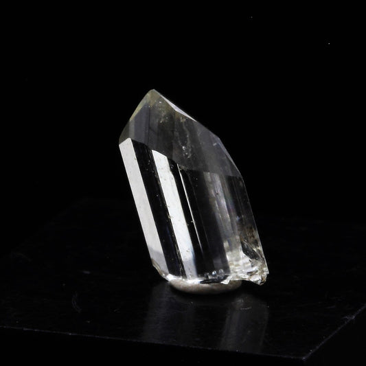 Euclase. 1.5 carats. Ouro Preto, Minas Gerais, Brésil