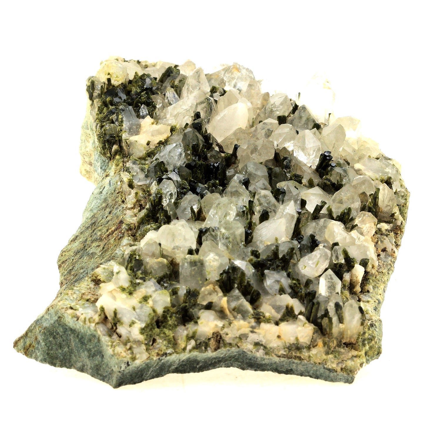 Epidote + Quartz. 2075.0 carats. Saint-Véran, Hautes-Alpes, France