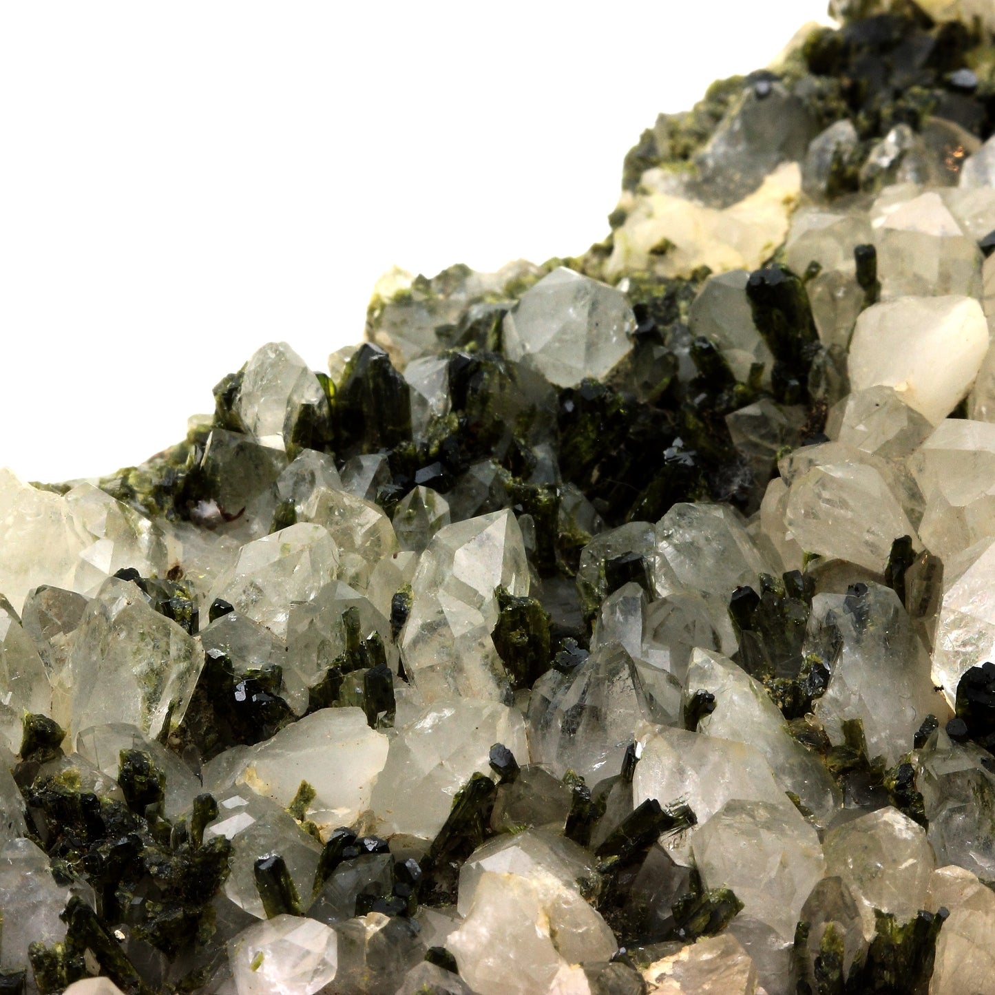 Epidote + Quartz. 2075.0 carats. Saint-Véran, Hautes-Alpes, France