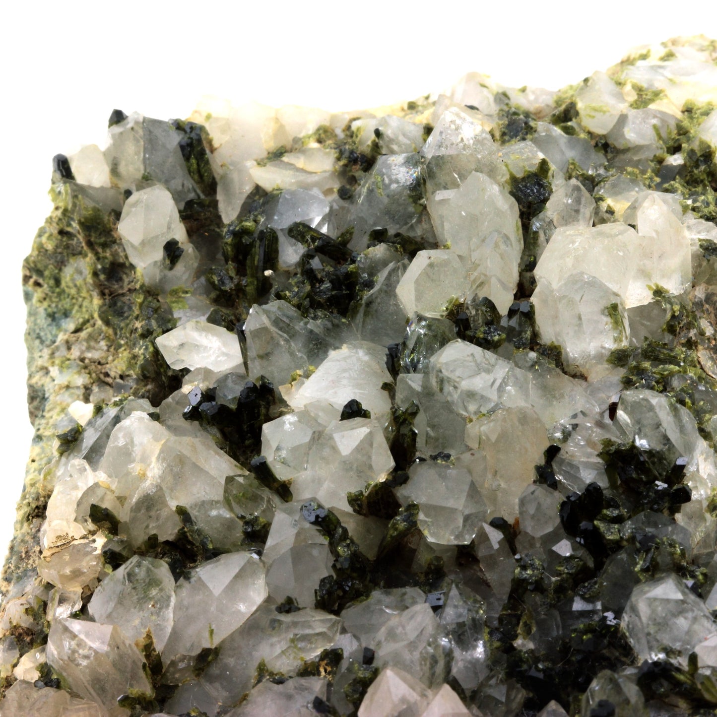 Epidote + Quartz. 2075.0 carats. Saint-Véran, Hautes-Alpes, France