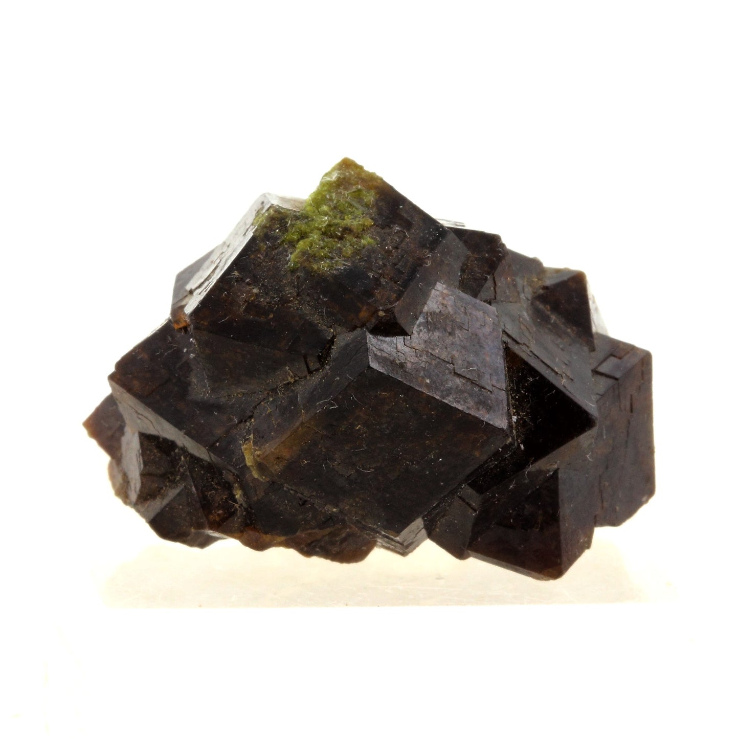 Grenat. 98.0 carats. Balochistan, Pakistan