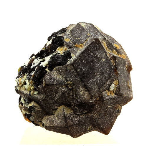 Grenat. 77.0 carats. Balochistan, Pakistan