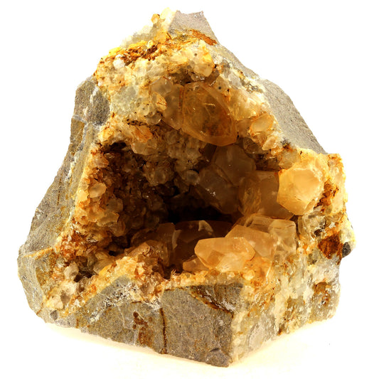 Calcite. 5576.0 carats. La Sambre Quarry, Landelies, Belgique