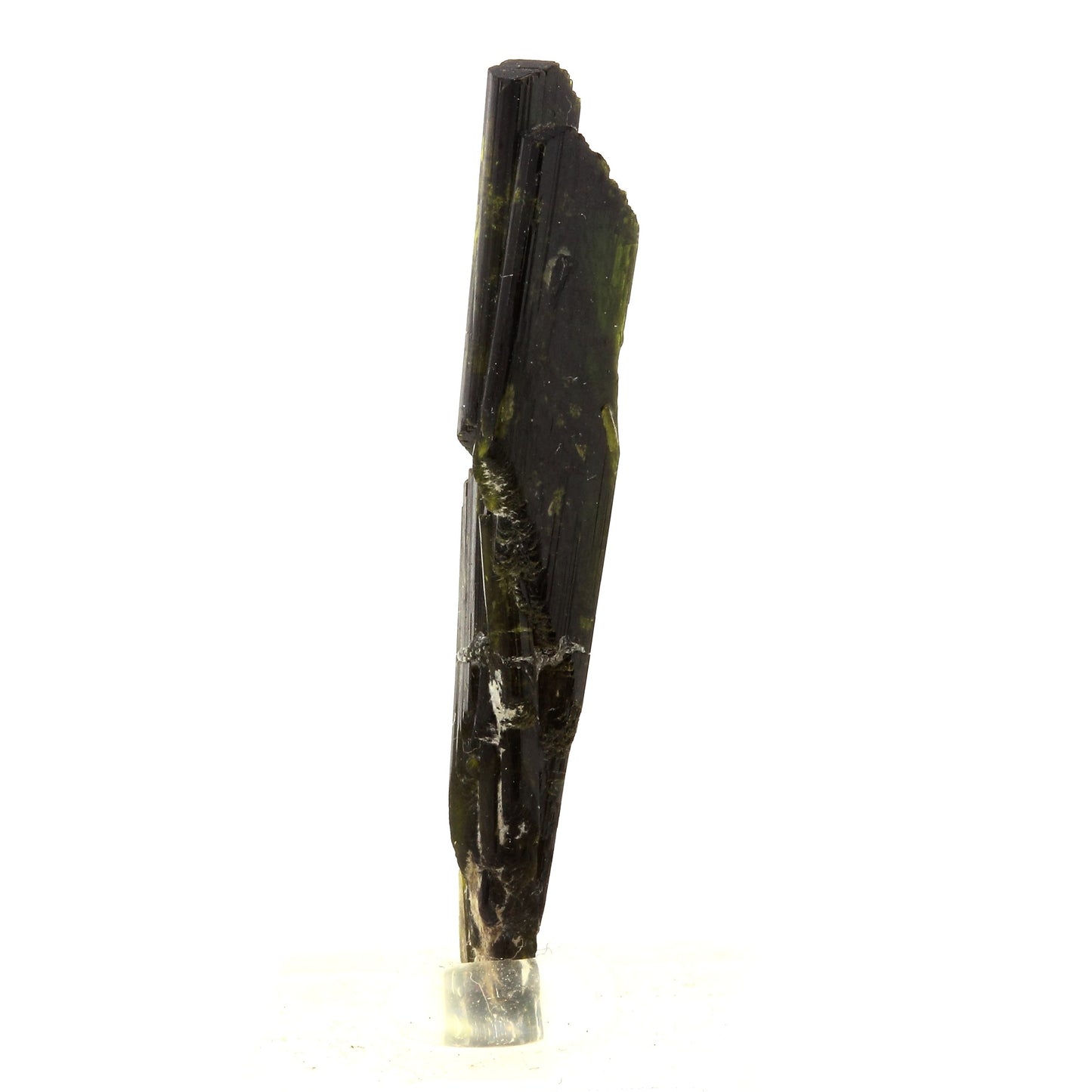 Epidote. 22.0 carats. Roche Noire, La Lauzière, Savoie, France