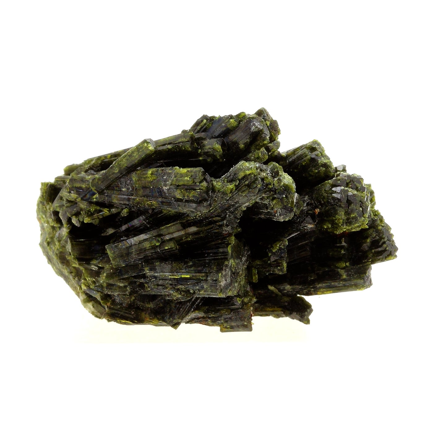 Epidote. 157.0 carats. Cornillon, Bourg d'Oisans, France