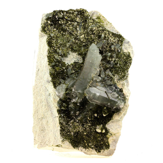 Epidote + Quartz. 6560.0 carats. Cornillon, Bourg d'Oisans, France