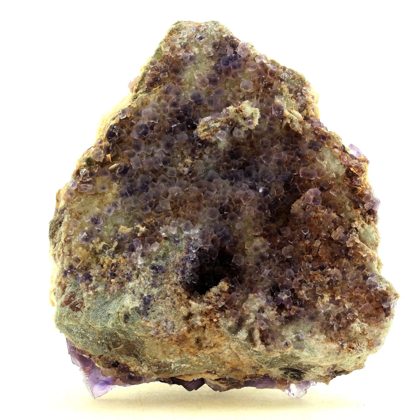 Fluorite + Baryte + Quartz. 4836.0 carats. La Cabaña, Berbes, Asturias, Espagne