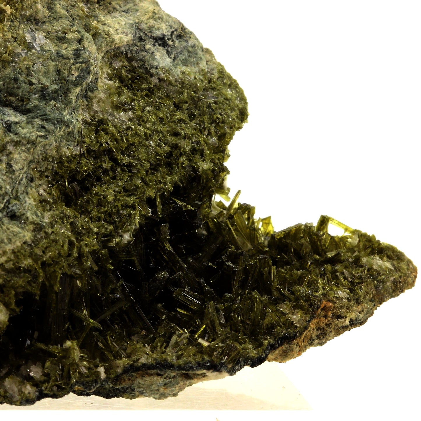 Epidote. 563.0 carats. Envers de Chamrousse, Belledonne, Isère, France