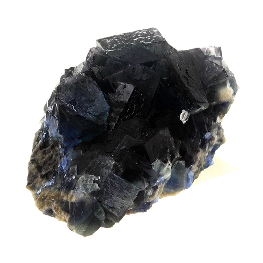 Fluorite. 344.0 carats. Hunan, Chine