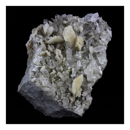 Quartz + Calcite. 6440.0 carats. Aiguille du Goléon, Oisans, France