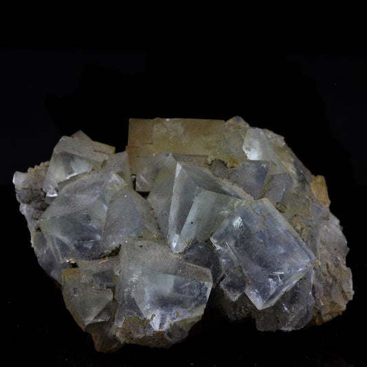 Fluorite. 390.0 carats. Mont-Roc, Tarn, France