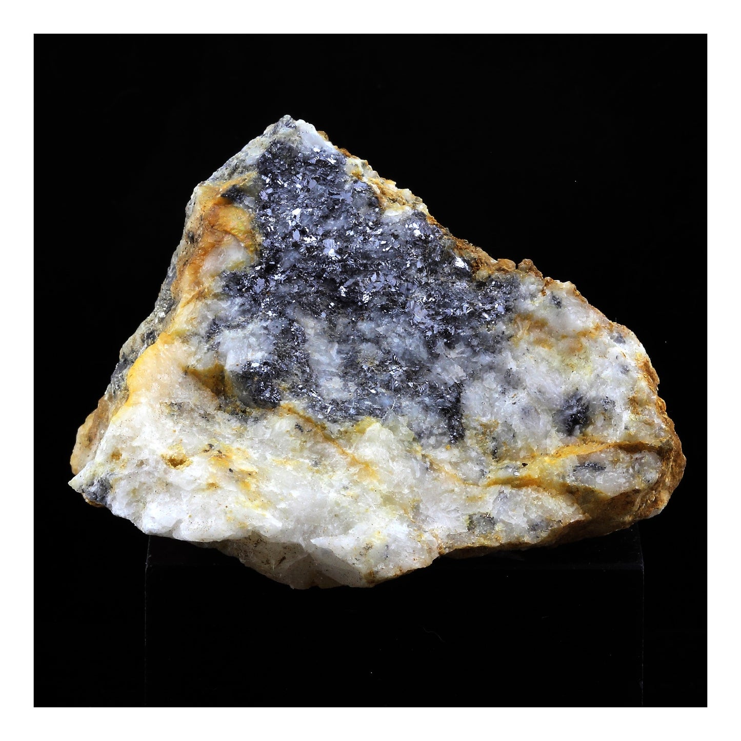 Galène argentifère + Quartz. 303.0 carats. Oulles, Oisans, France