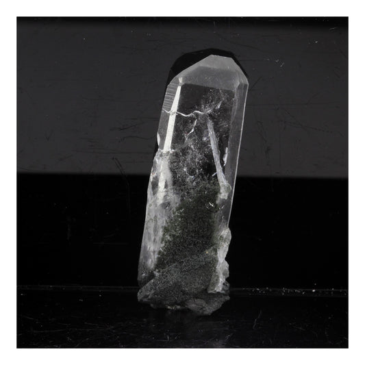 Quartz + Chlorite. 25.5 carats. Col de Sarennes, Isère, France
